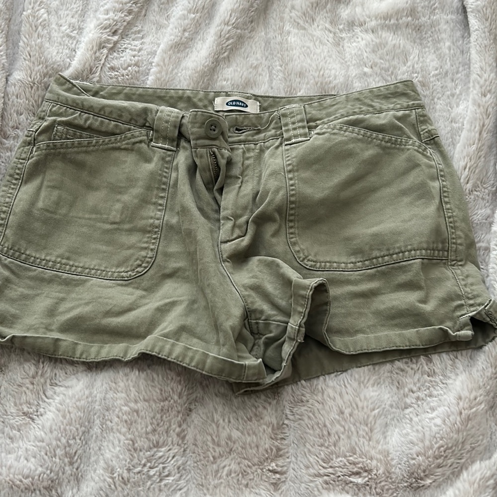 Cargo denim shorts